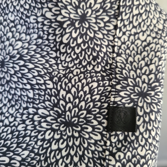 Lululemon Good to Go Tee in Plush Petal - Picture 8 of 8